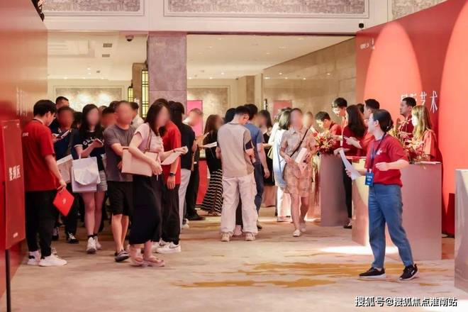 兴耀沐兰台售楼处电话:顶奢生活之选开元棋牌试玩十一月百度热搜 @滨江(图6) 兴耀沐兰台售楼处电话:顶奢生活之选开元棋牌试玩十一月百度热搜 @滨江(图6)